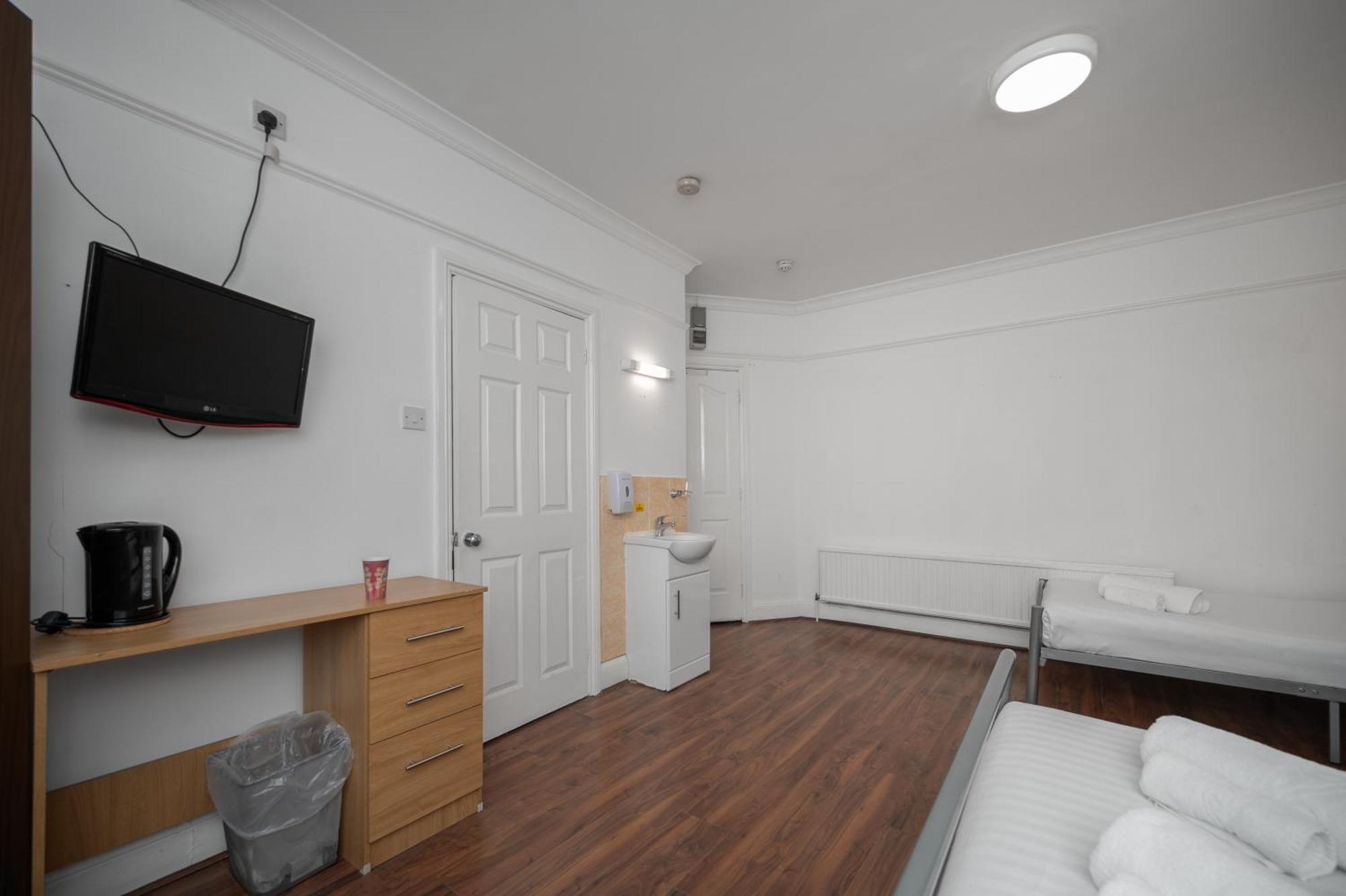 Flexistay Norbury Aparthotel ลอนดอน ภายนอก รูปภาพ